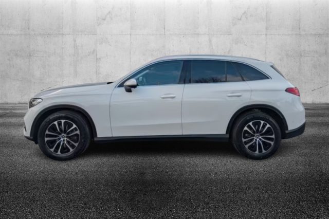Mercedes-Benz GLC 220 d 4Matic Mild Hybrid Advanced Plus - foto 3 di 4