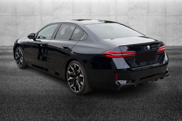 BMW 520 d 48V xDrive Touring Msport Pro - foto 3 di 4