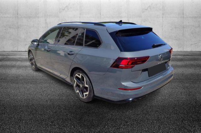 Volkswagen Golf Variant 1.5 eTSI 150 CV EVO ACT DSG R-Line - foto 4 di 4