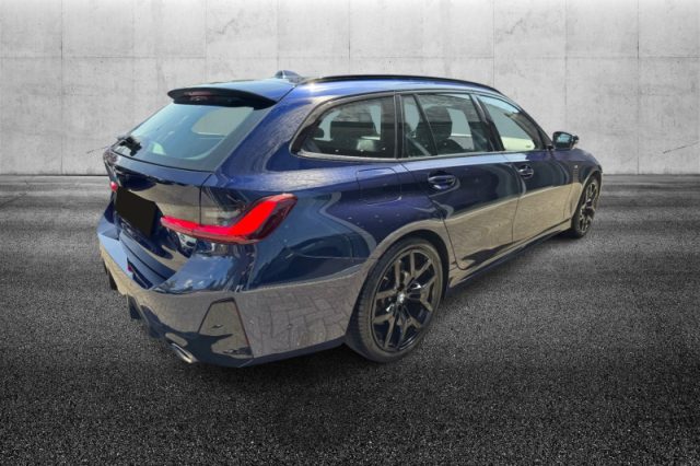 BMW 320 d 48V xDrive Touring Msport - foto 3 di 4