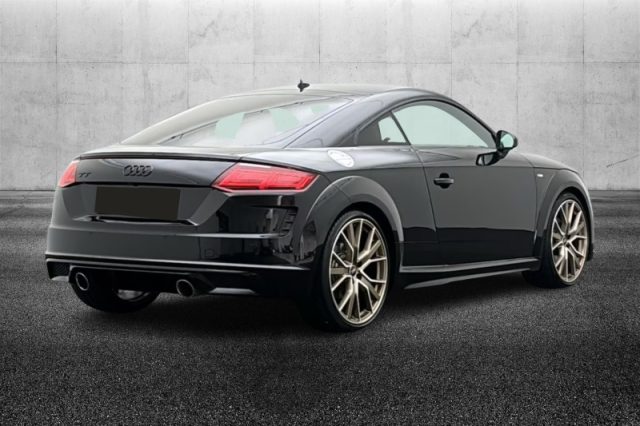 Audi TT Coupé 40 TFSI S tronic - foto 2 di 4