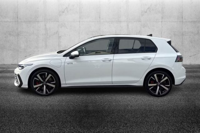 Volkswagen Golf 1.5 TSI eHybrid DSG GTE - foto 3 di 4