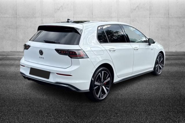 Volkswagen Golf 1.5 TSI eHybrid DSG GTE - foto 2 di 4