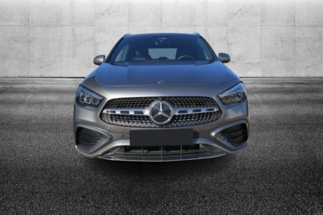 Mercedes-Benz GLA 220 d Automatic 4Matic AMG Line Premium - foto 4 di 4