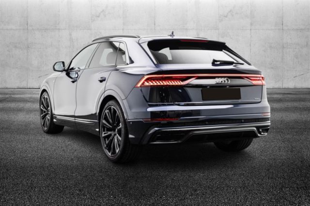 Audi Q8 SUV 50 TDI 286 CV quattro tiptronic S line editio - foto 4 di 8