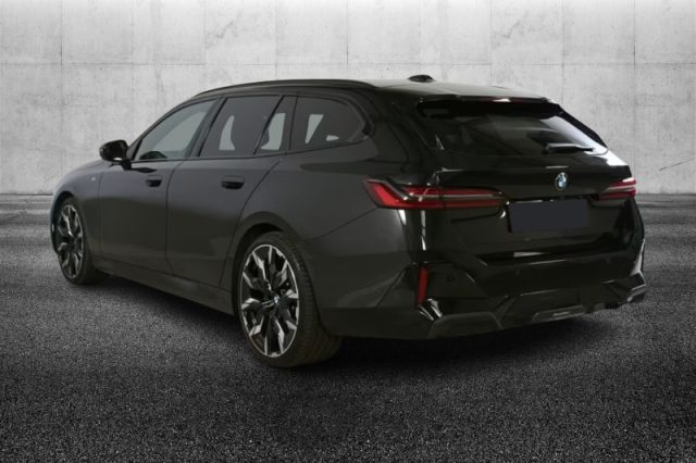 BMW 540 d 48V xDrive Touring Msport Pro - foto 4 di 8