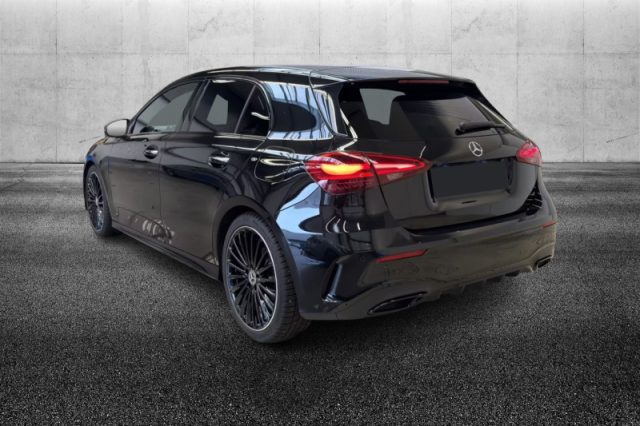 Mercedes-Benz A 200 d Automatic AMG Line Premium - foto 4 di 4