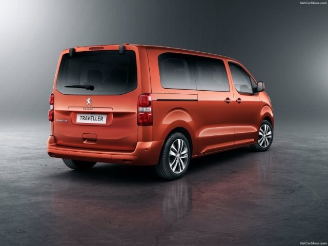 Peugeot Traveller 2.2 BlueHDi 180 S&amp;S EAT8 Long Business, in vendita a Pieve Di Cento (BO)