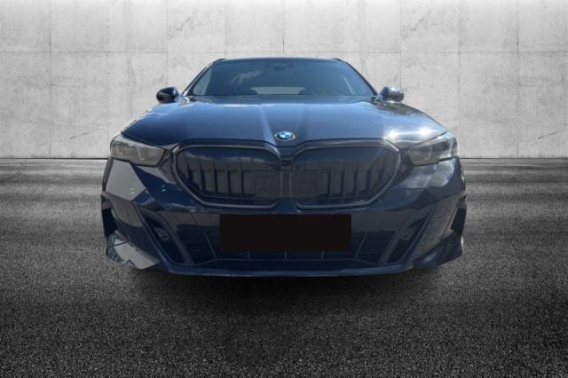 BMW 520 d 48V sDrive Touring Msport Pro - foto 4 di 4