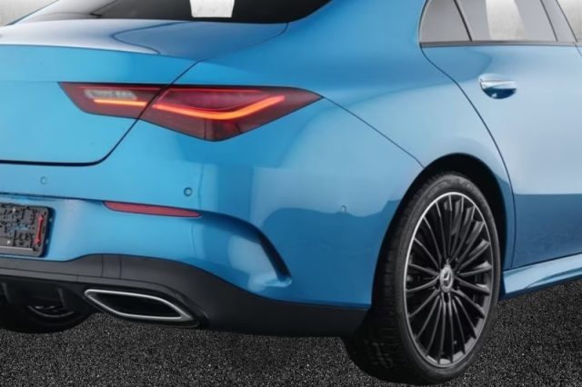 Mercedes-Benz CLA 200 Automatic AMG Line Advanced Plus - foto 4 di 4