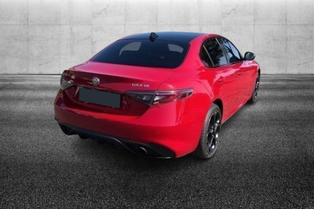 Alfa Romeo Giulia 2.0 Turbo 280 CV AT8 AWD Q4 Intensa - foto 3 di 4