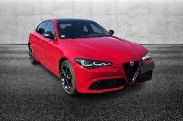 Alfa Romeo Giulia 2.0 Turbo 280 CV AT8 AWD Q4 Intensa - foto 2 di 4