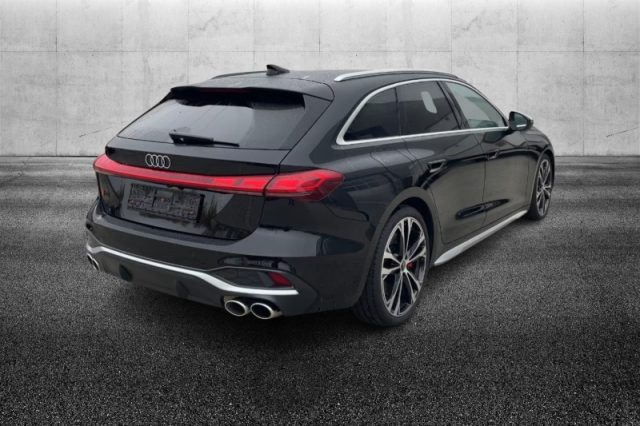 Audi S5 Avant TFSI mHEV+ S tronic quattro - foto 2 di 4
