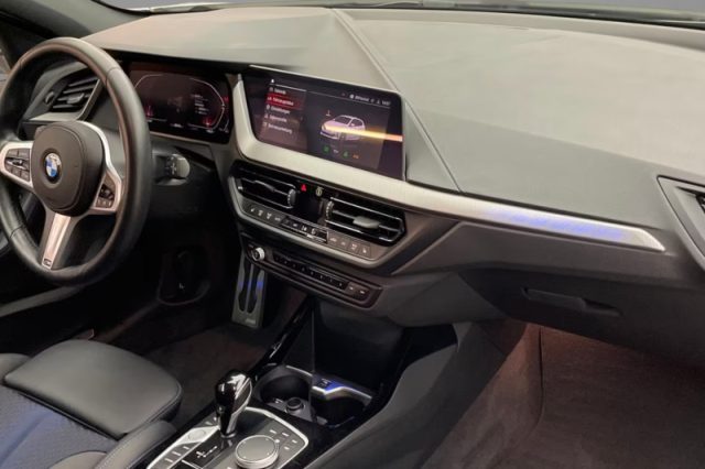 BMW 118 i 5p. Msport - foto 4 di 4
