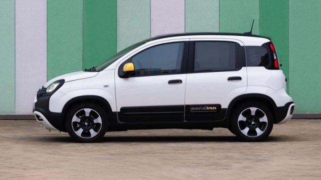 Fiat Pandina 1.0 FireFly 65 CV Hybrid Cross - foto 4 di 4
