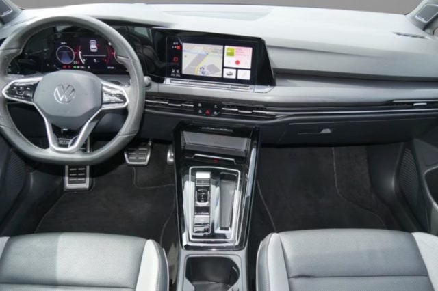 Volkswagen Golf 2.0 TDI DSG GTD - foto 3 di 4