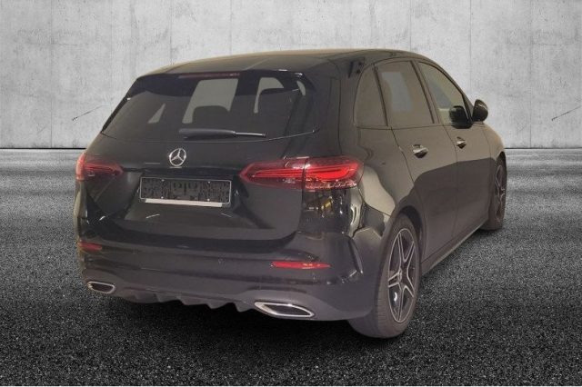 Mercedes-Benz B 180 Automatic Premium - foto 2 di 4