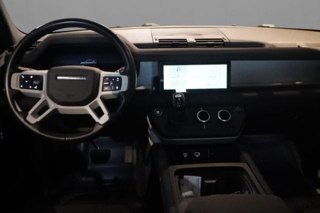 Land Rover Defender 110 3.0D I6 250 CV AWD Auto X-Dynamic SE - foto 4 di 4