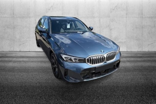 BMW 330 i xDrive Touring Msport semestrale a PIEVE DI CENTO