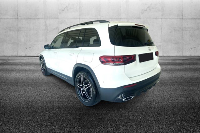 Mercedes-Benz GLB 200 Automatic 4Matic Premium - foto 4 di 4