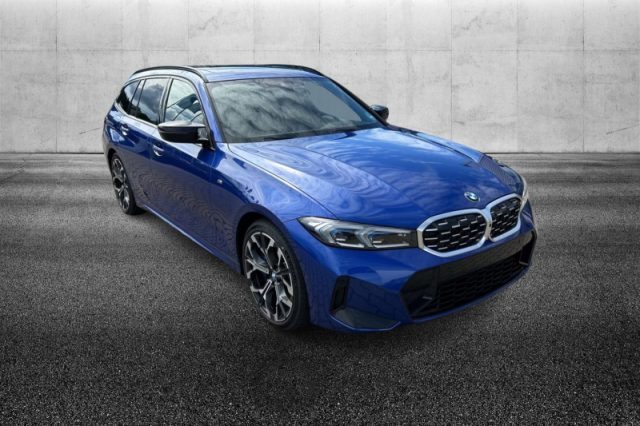BMW 340 M d 48V xDrive Touring Serie 3(G20/1-80/1) - foto 2 di 4