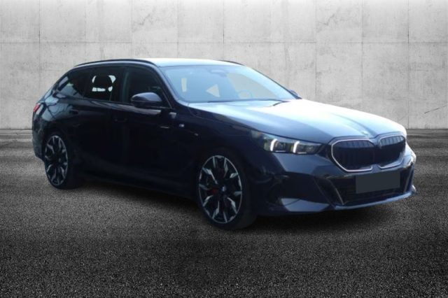 BMW 540 d 48V xDrive Touring Msport Pro - foto 2 di 4