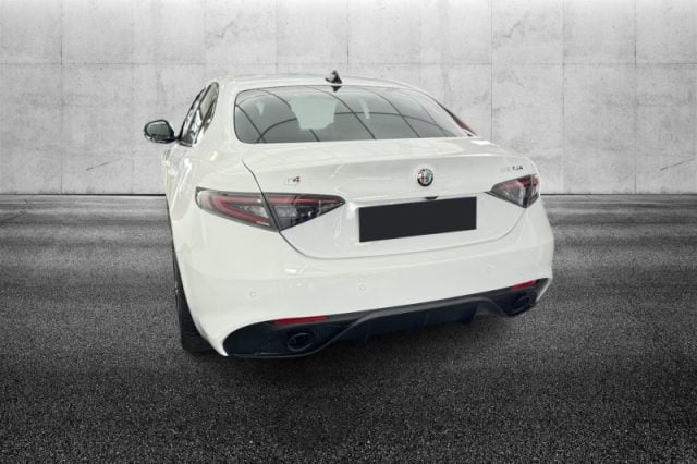 Alfa Romeo Giulia 2.0 Turbo 280 CV AT8 AWD Q4 Veloce - foto 4 di 4