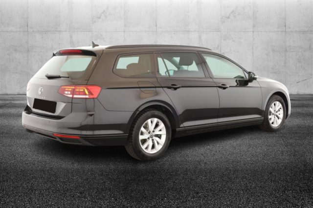 Volkswagen Passat Variant 2.0 TDI SCR 122 CV EVO DSG Business - foto 2 di 4