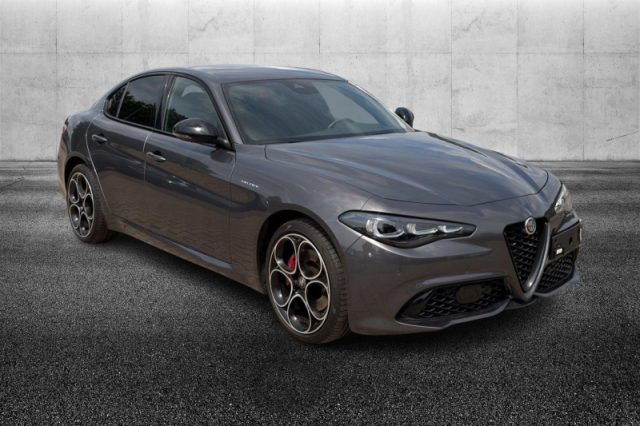 Alfa Romeo Giulia 2.0 Turbo 280 CV AT8 AWD Q4 Veloce - foto 2 di 4