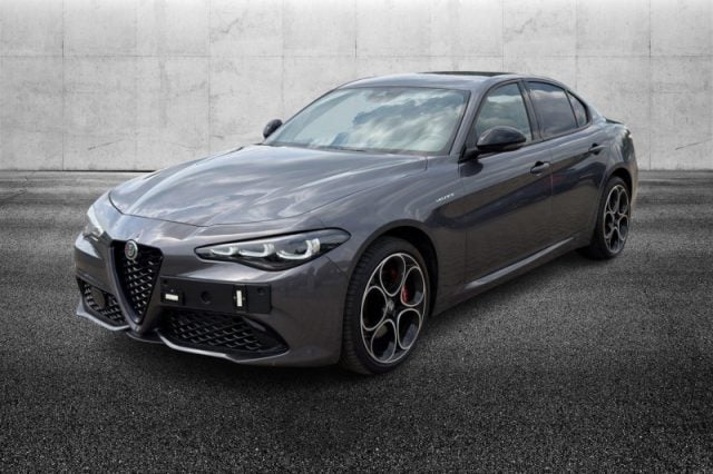 Alfa Romeo Giulia 2.0 Turbo 280 CV AT8 AWD Q4 Veloce usato a PIEVE DI CENTO
