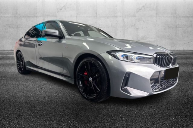 BMW 330 d 48V Msport - foto 2 di 4
