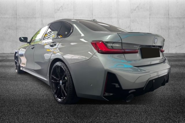 BMW 330 d 48V Msport - foto 4 di 4