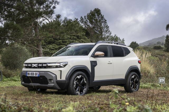 Dacia Duster Hybrid 155 CV Expression - foto 4 di 4
