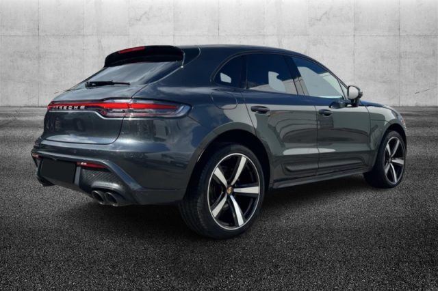 Porsche Macan 2 - foto 3 di 4