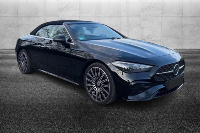 Mercedes-Benz CLE 300 4Matic Cabrio AMG Line Premium - foto 2 di 4