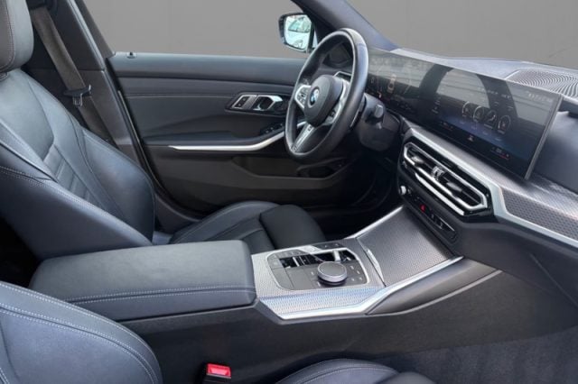 BMW 330 d 48V xDrive Msport - foto 4 di 4