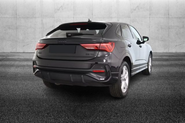 Audi Q3 SPB 35 TDI S tronic S line edition - foto 3 di 4