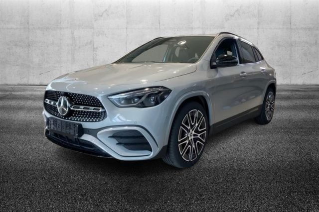 Mercedes-Benz GLA 200 d Automatic AMG Line Premium semestrale a PIEVE DI CENTO