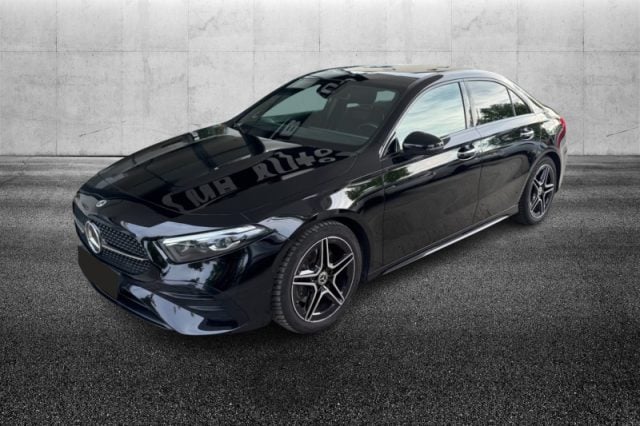 Mercedes-Benz A 220 d Automatic AMG Line Premium, del 2023, 54.999 km, in vendita a Pieve Di Cento (BO)
