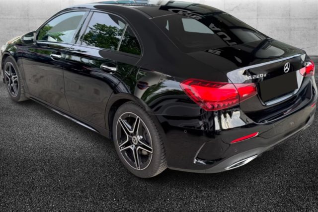 Mercedes-Benz A 220 d Automatic AMG Line Premium - foto 4 di 8