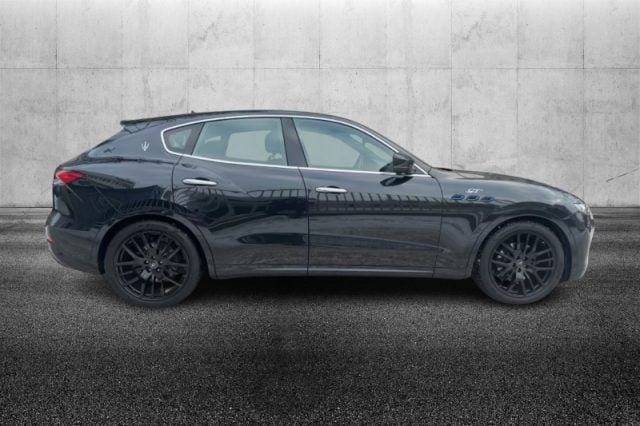 Maserati Levante MHEV 330 CV AWD GT - foto 4 di 4