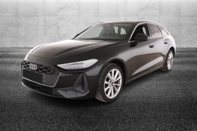 Audi A5 Avant TFSI 110 kW S tronic Business semestrale a PIEVE DI CENTO