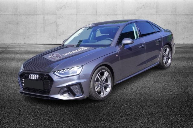 Audi A4 35 TFSI S tronic S line edition usato a PIEVE DI CENTO
