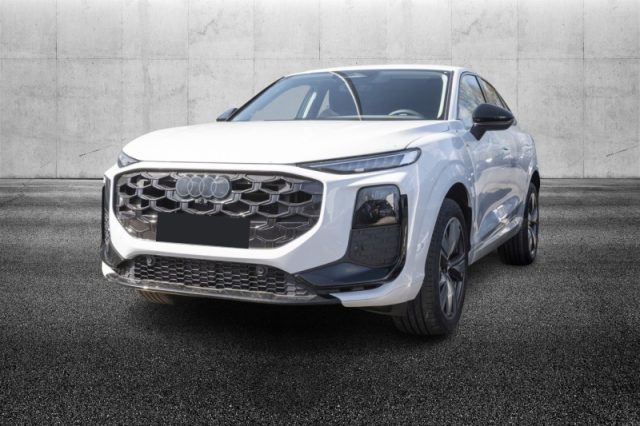 Audi Q3 SPB TFSI 110 kW mHEV S tronic S Line edition semestrale a PIEVE DI CENTO