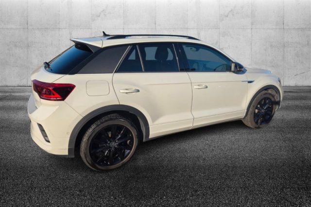 Volkswagen T-Roc 2.0 TDI SCR 150 CV DSG 4MOTION R-Line - foto 2 di 4