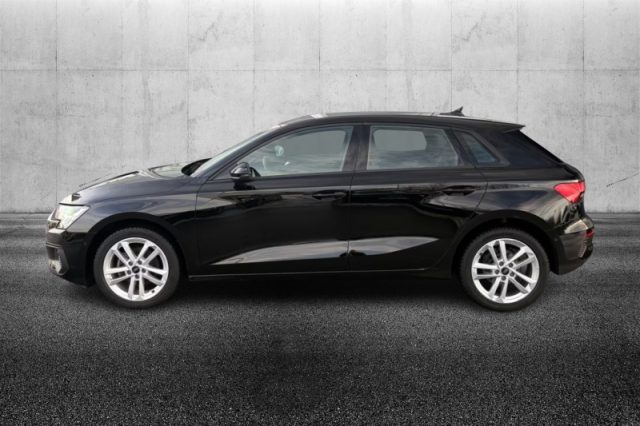 Audi A3 SPB 30 TDI S tronic - foto 3 di 4
