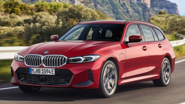 BMW 330 e xDrive Touring Msport - foto 2 di 4