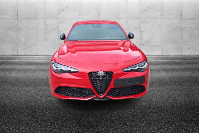 Alfa Romeo Giulia 2.0 Turbo 280 CV AT8 AWD Q4 Competizione - foto 3 di 4