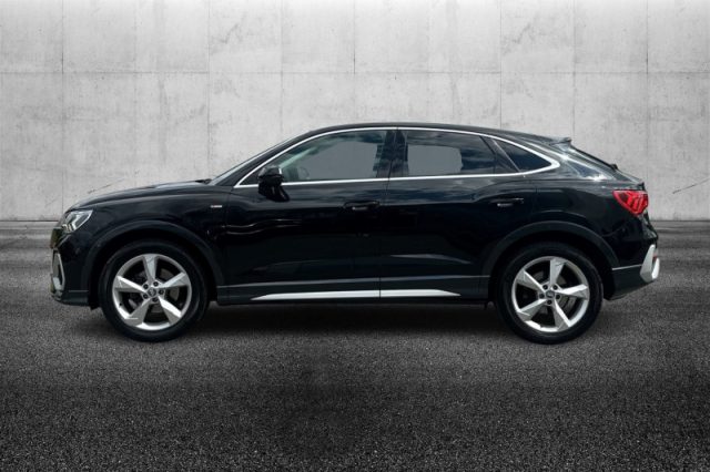 Audi Q3 SPB 35 TFSI S tronic S line edition - foto 4 di 4