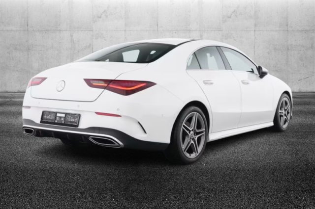 Mercedes-Benz CLA 180 Automatic AMG Line Advanced Plus - foto 2 di 4